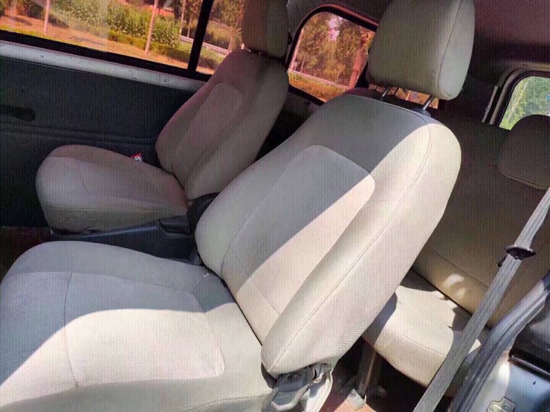 北京15年五菱汽车宏光3