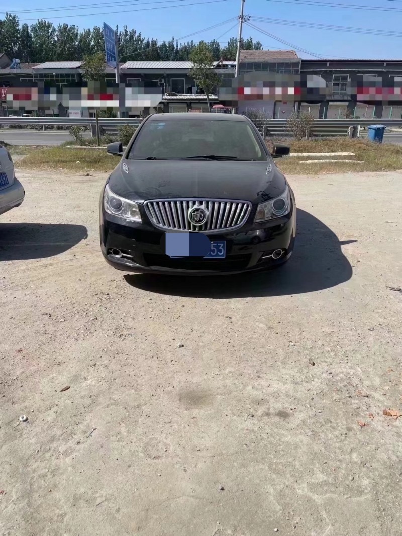 北京15年别克君越1