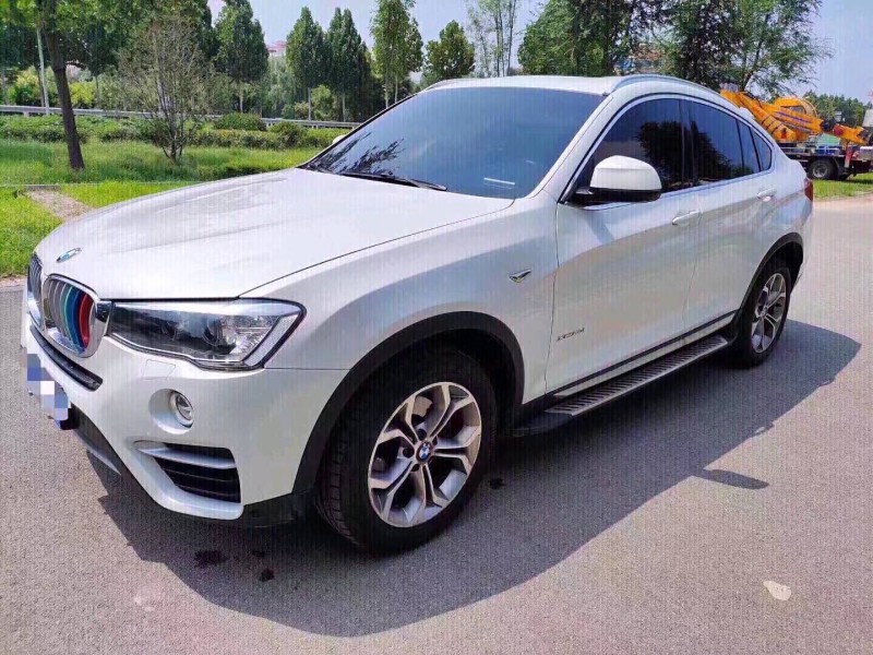 北京17年宝马X43