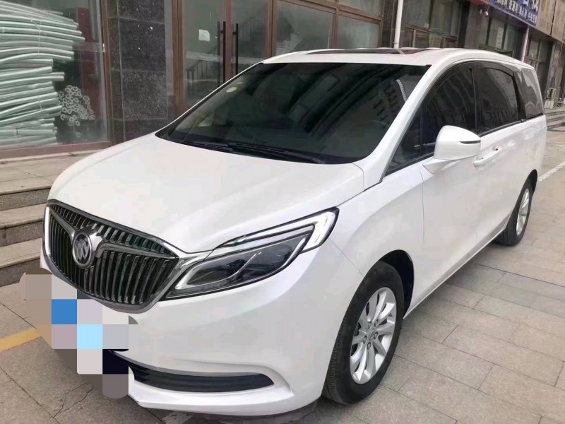 北京18年别克GL82