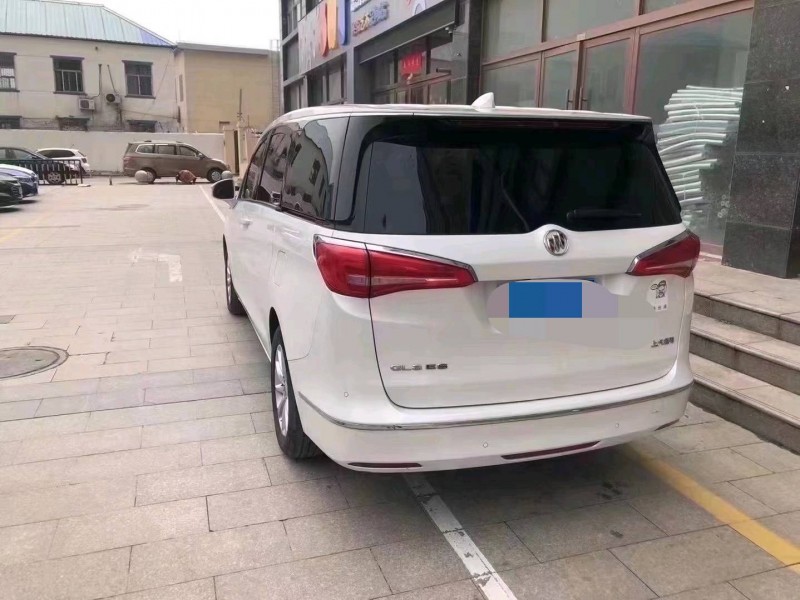 北京18年别克GL83