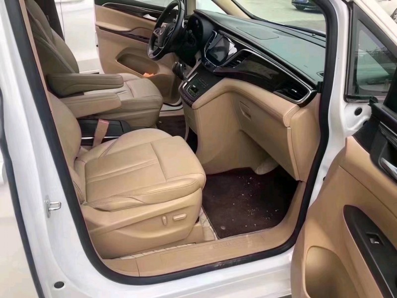 北京18年别克GL88