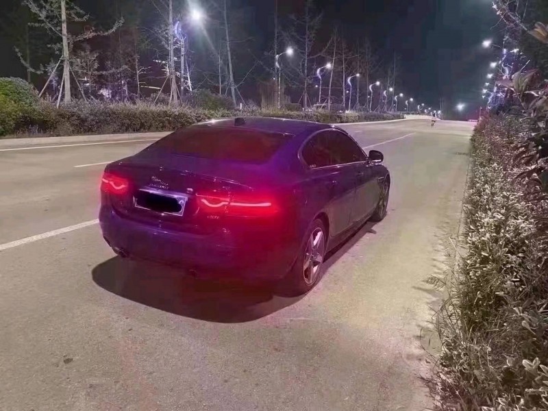 北京17年捷豹XE6