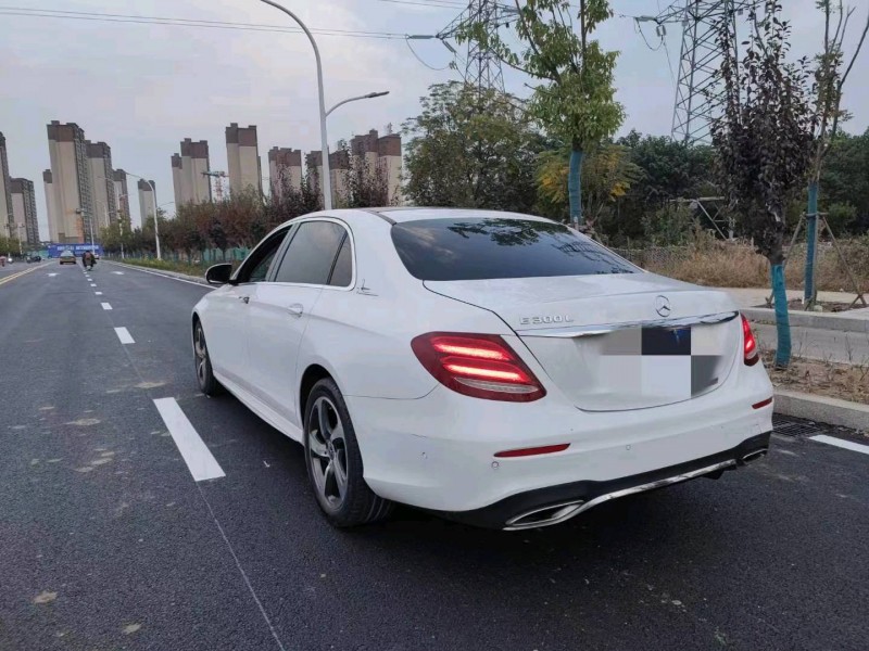 淮南18年奔驰E5