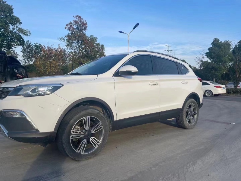 溫州18年獵豹汽車CS103