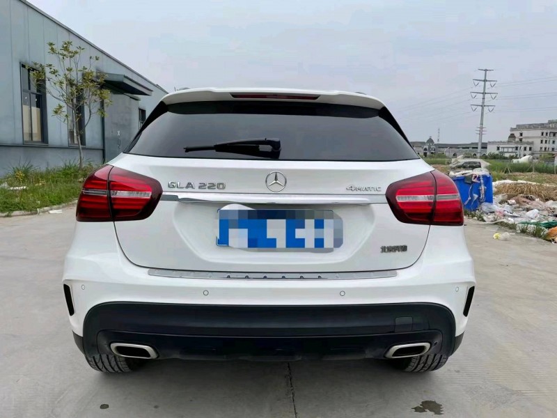 宜昌19年奔驰GLA2