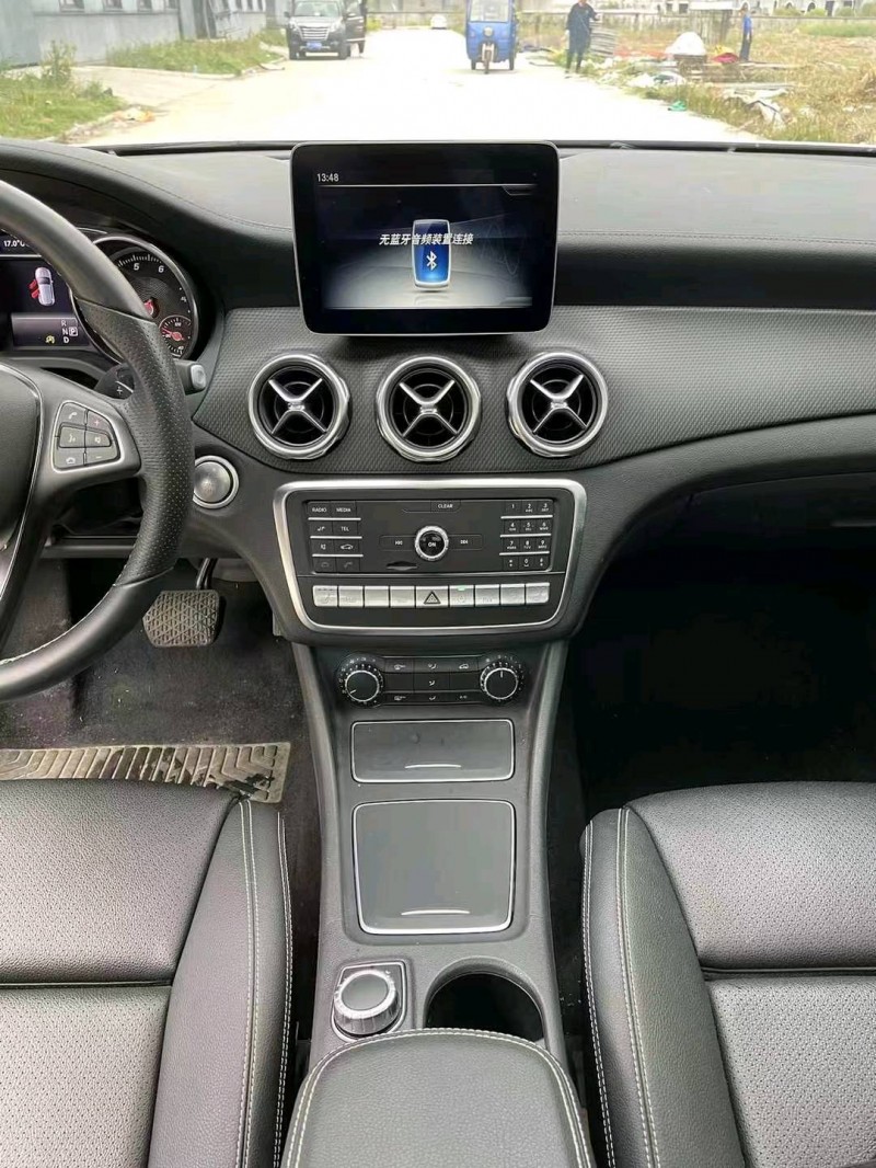 宜昌19年奔驰GLA5