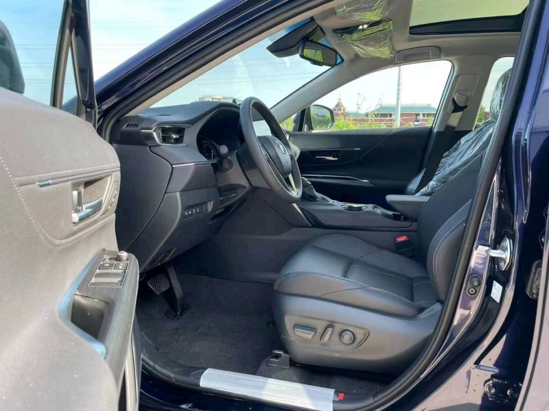 宜昌22年丰田凌放7