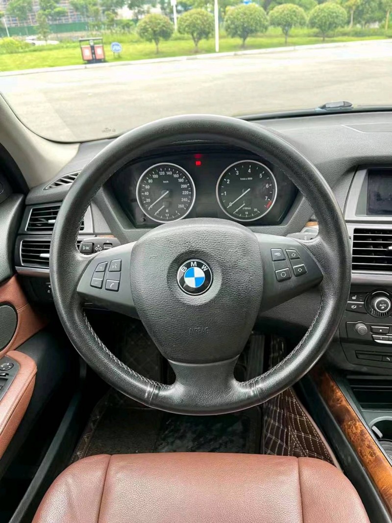 宜昌12年宝马X53