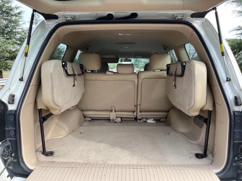 北京14年丰田兰德酷路泽9