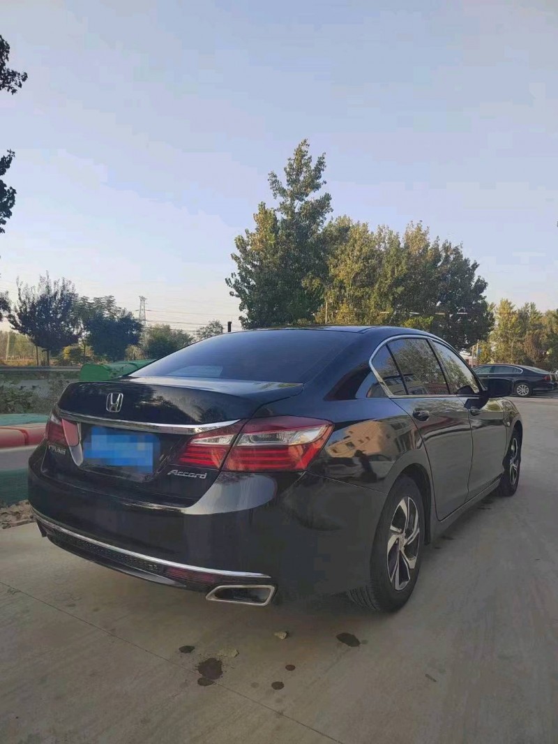 北京16年本田雅阁3