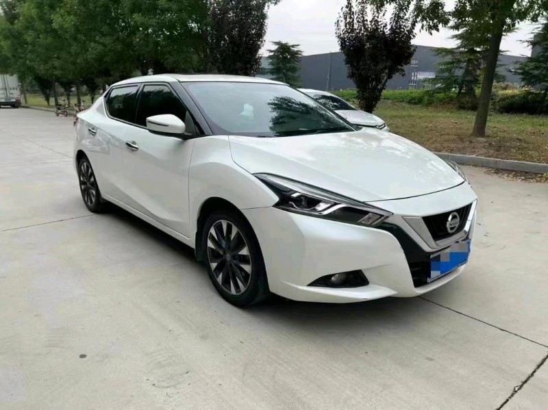 北京16年日产蓝鸟2