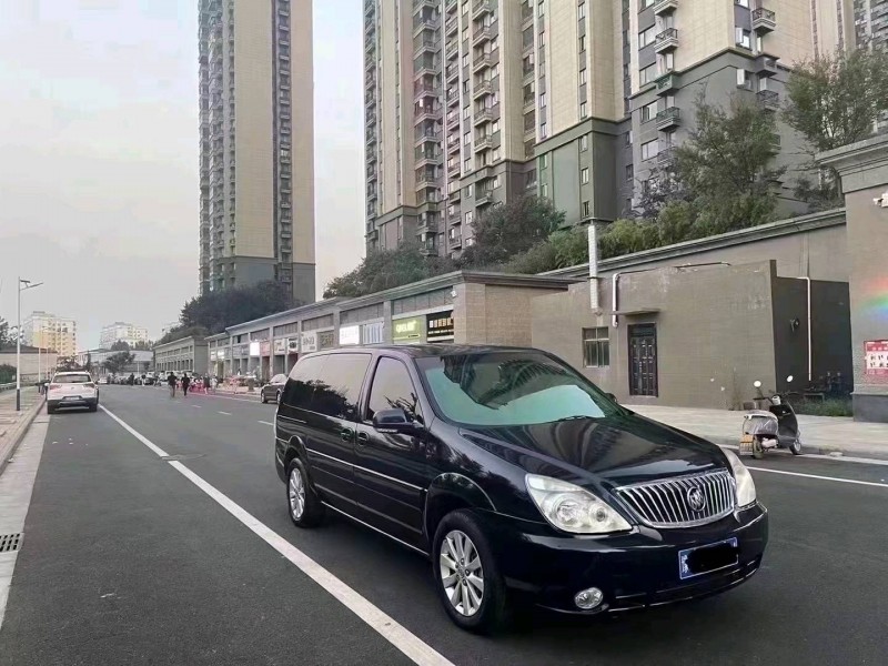 北京15年别克GL82