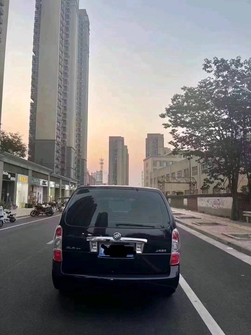 北京15年别克GL85