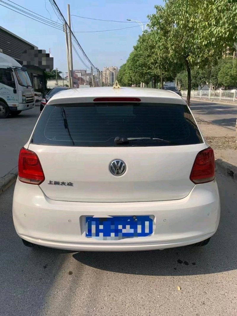 广州13年大众polo5