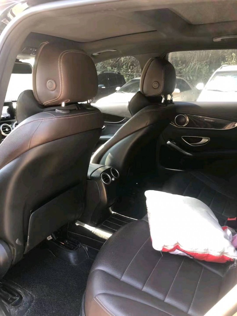 济南18年奔驰GLC3