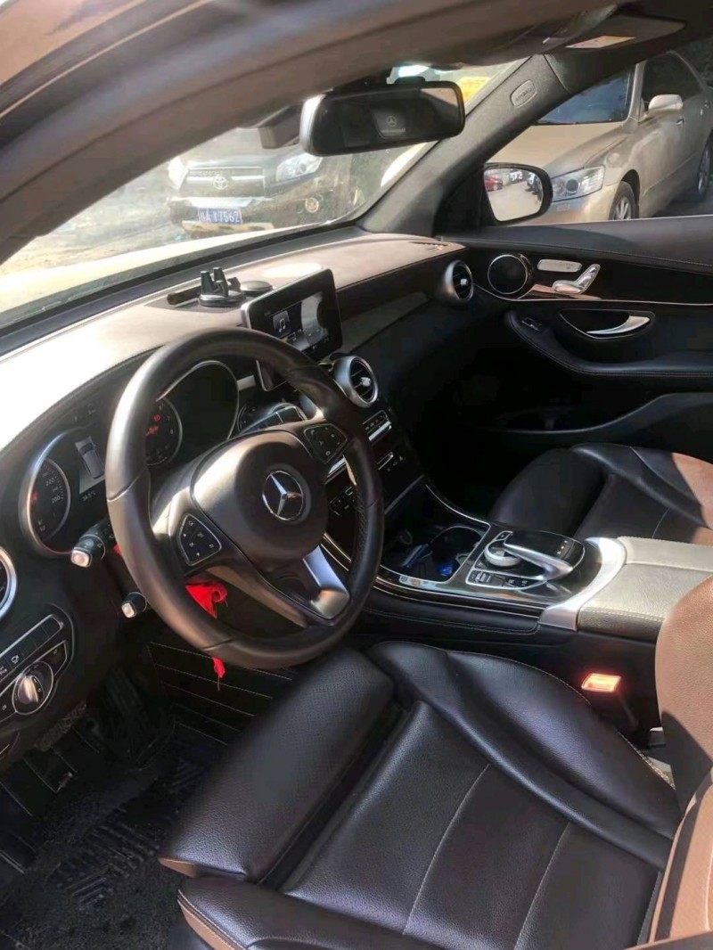 济南18年奔驰GLC7