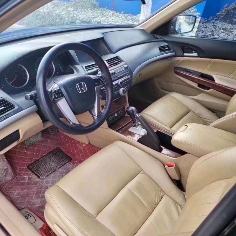 北京11年本田雅阁6