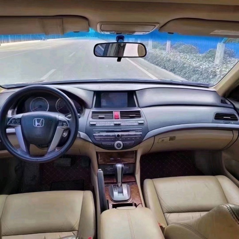 北京11年本田雅阁7