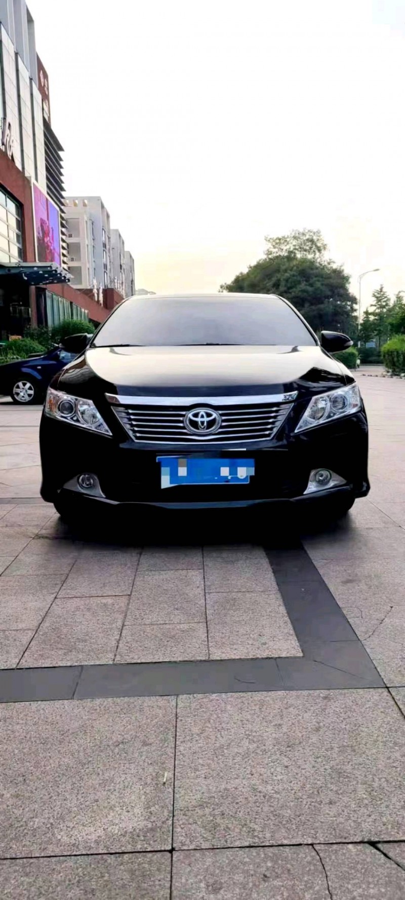 邯郸13年丰田凯美瑞5