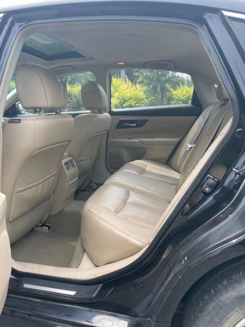 邯郸14年日产天籁3