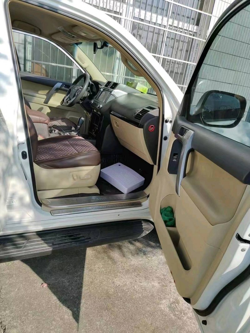 宜昌14年丰田普拉多8