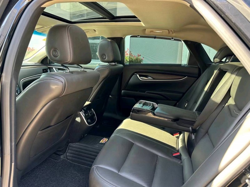 盐城17年凯迪拉克XTS5