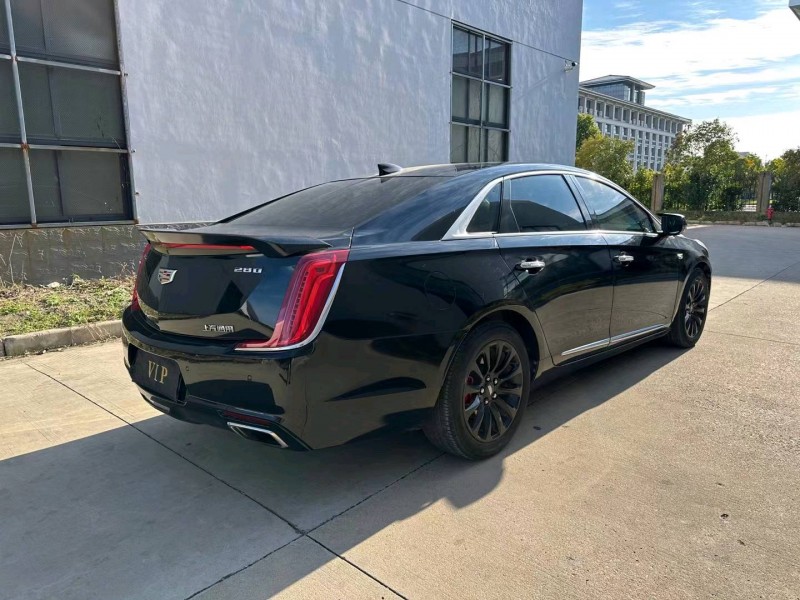 盐城17年凯迪拉克XTS8