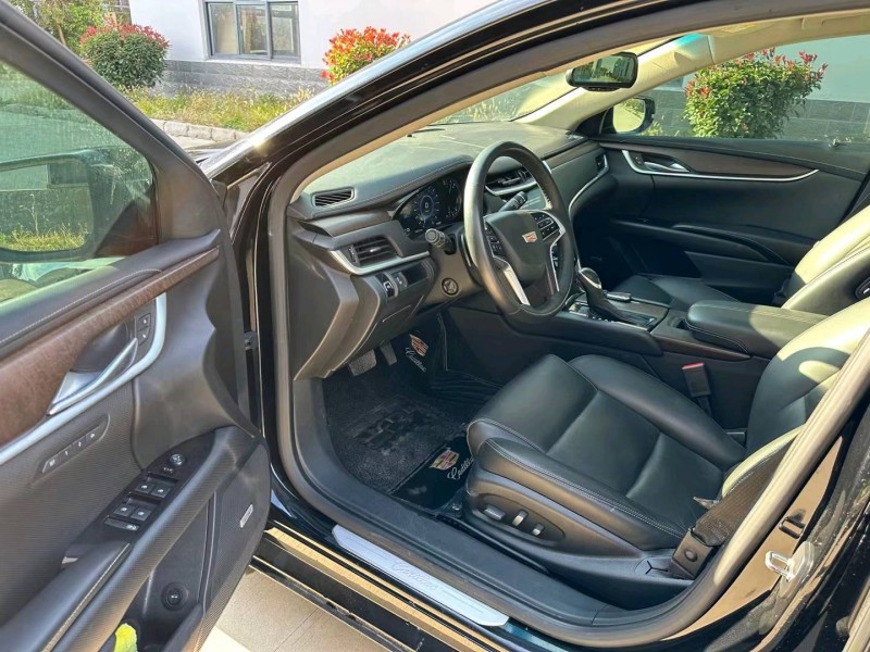 盐城17年凯迪拉克XTS7