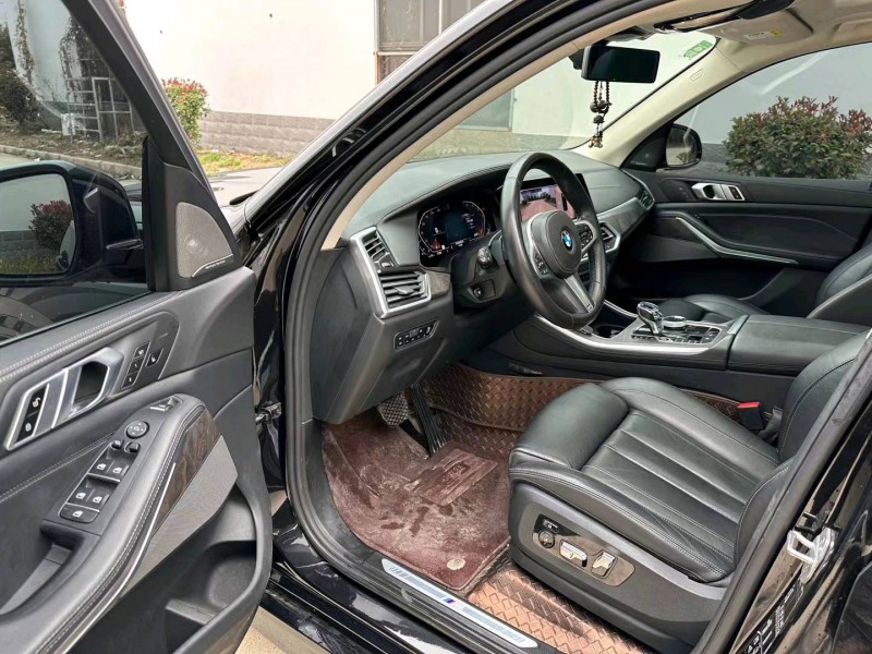 盐城19年宝马X53