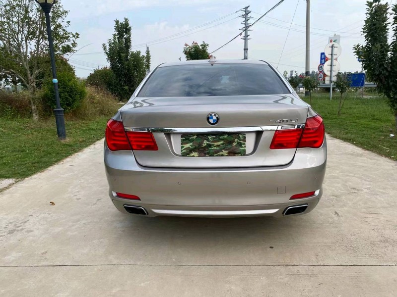 徐州13年宝马7系1