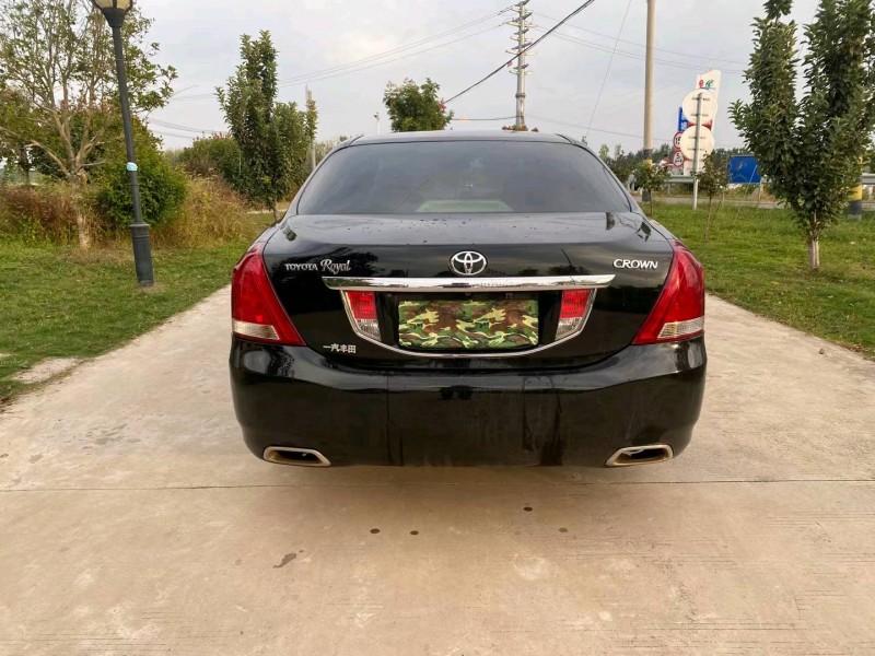 徐州10年丰田皇冠9