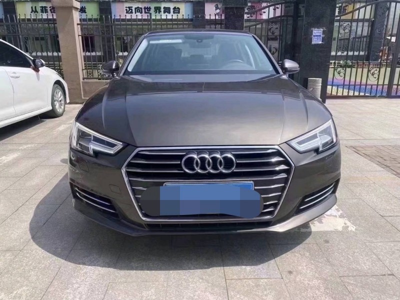 北京17年奥迪A4L1