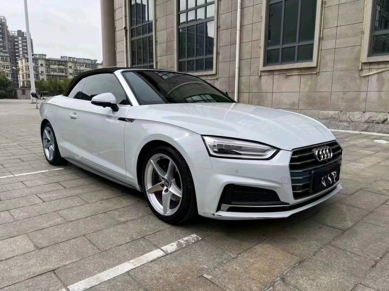 济宁19年奥迪A52