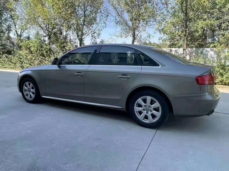 济南11年奥迪A4L4