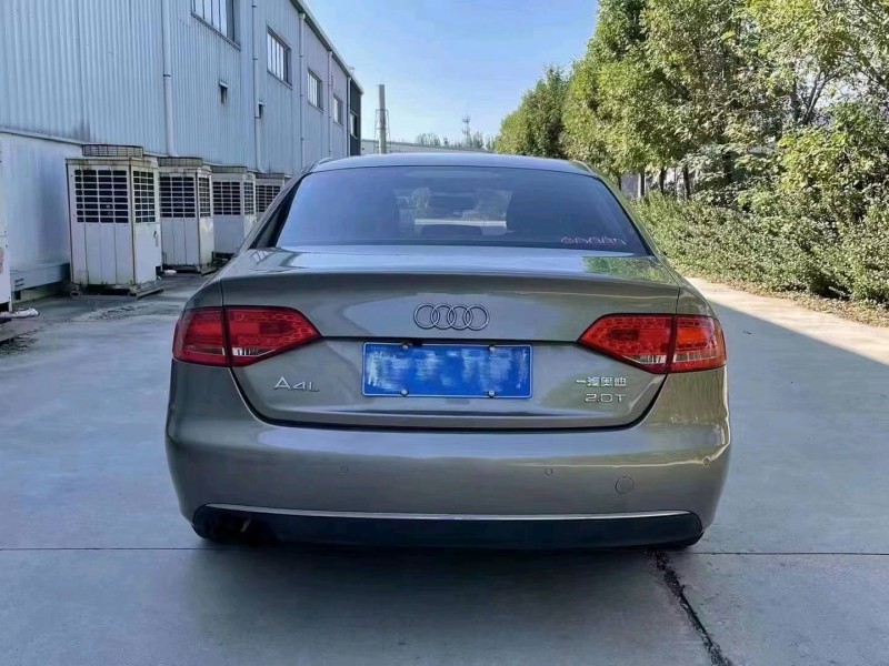 济南11年奥迪A4L6