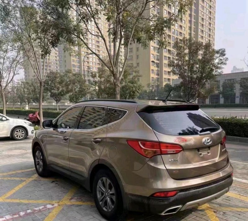 淮南13年现代新胜达6