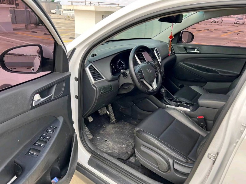 盐城17年现代途胜6