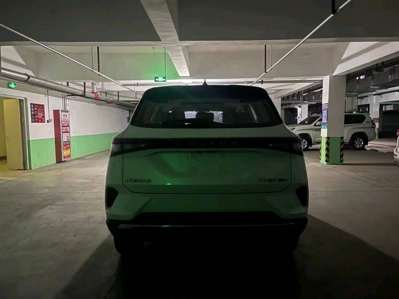 枣庄22年五菱汽车星辰9