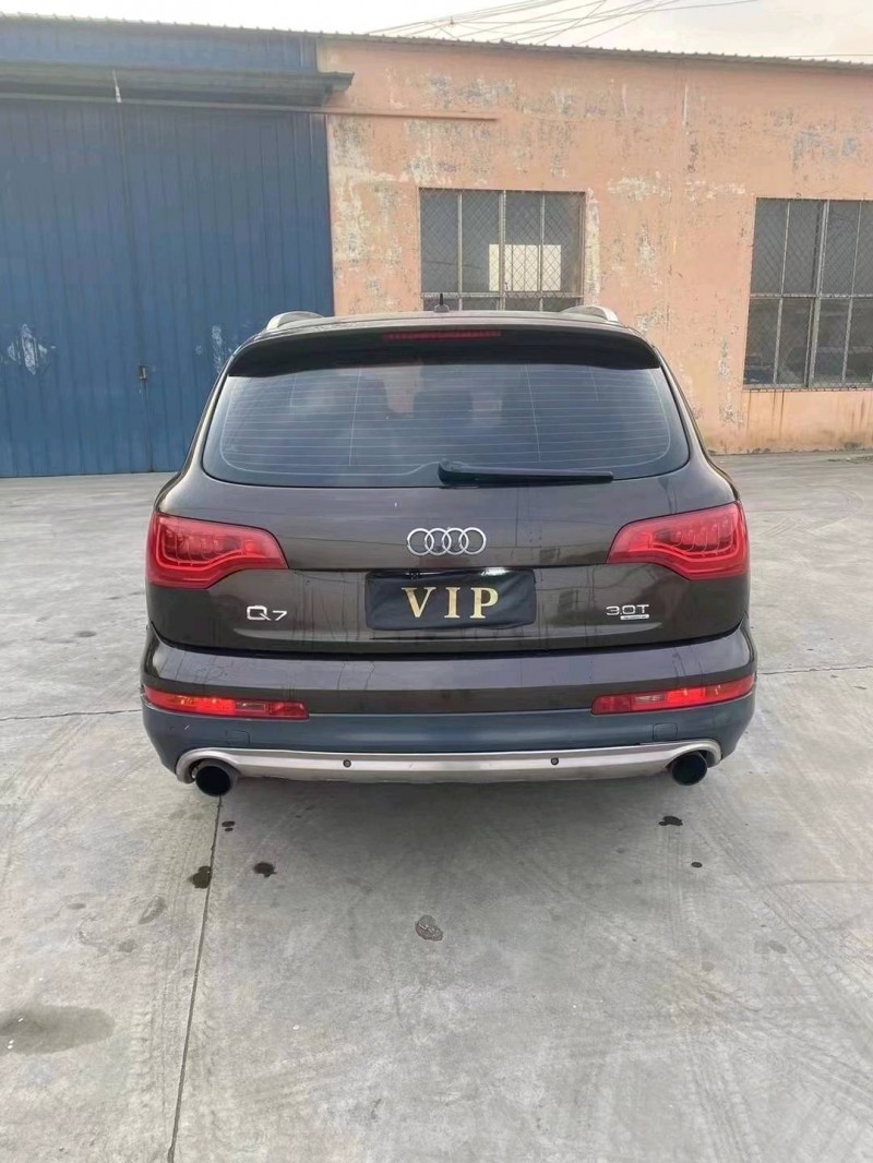 济宁13年奥迪Q74