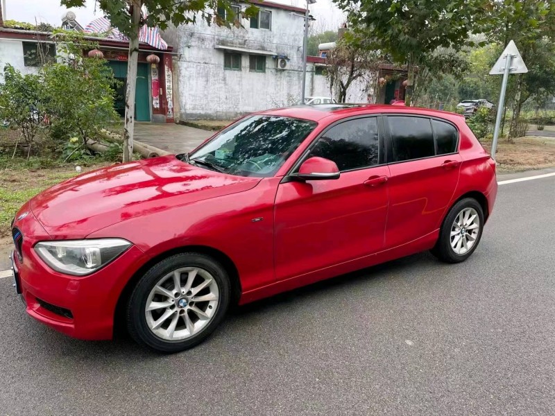 济南14年宝马1系2