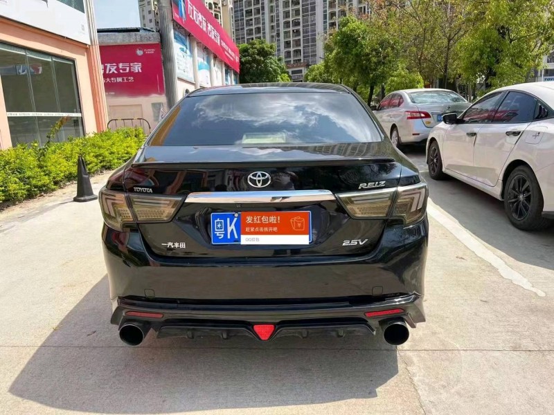 北京13年丰田锐志7