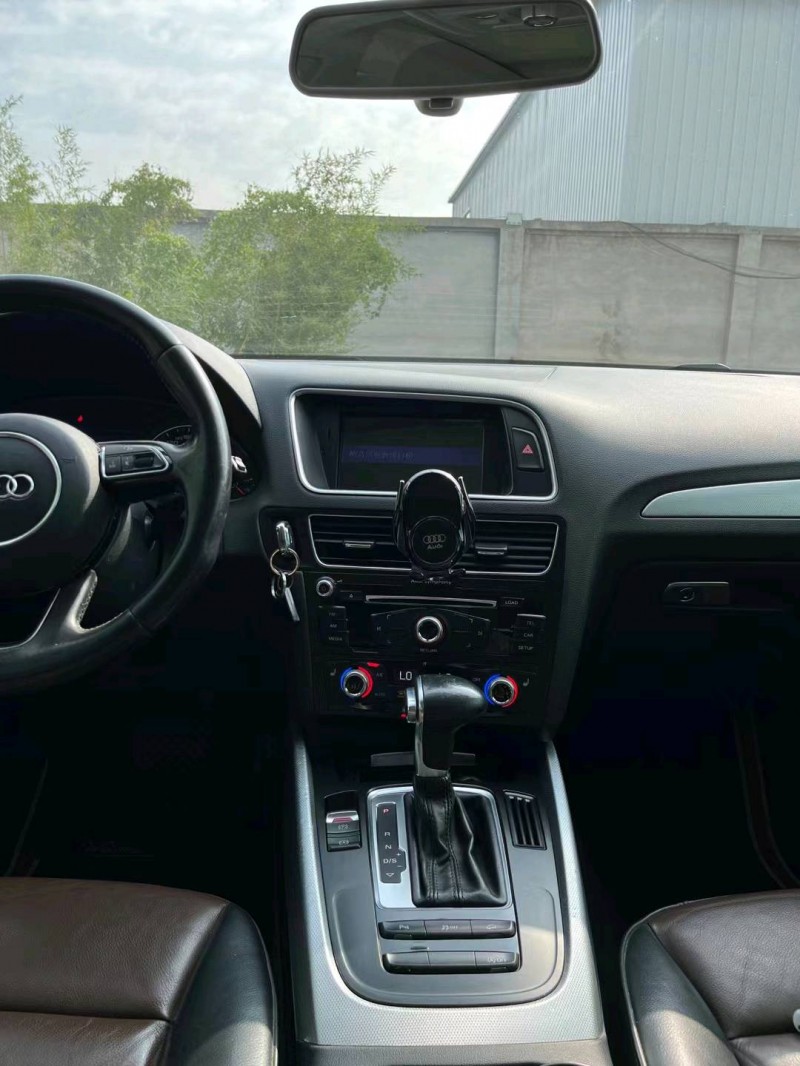 保定16年奥迪Q54