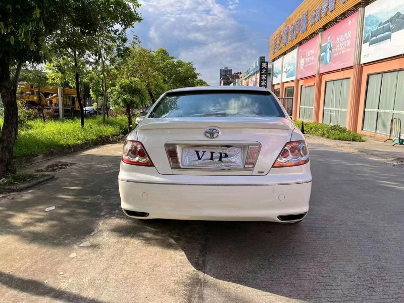 北京09年丰田锐志5