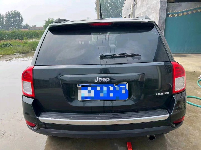 枣庄13年Jeep指南者5