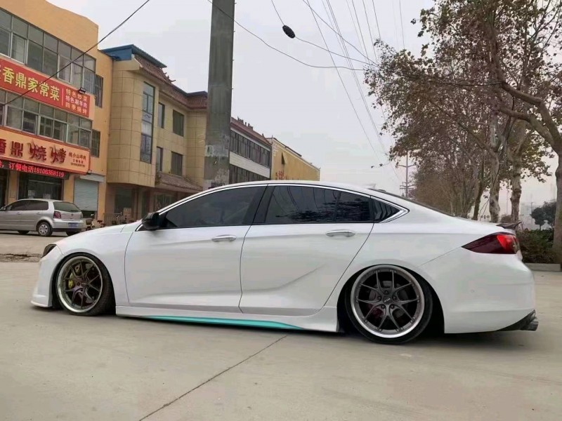 枣庄17年别克君威4