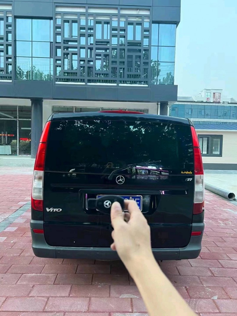 枣庄11年奔驰威霆6