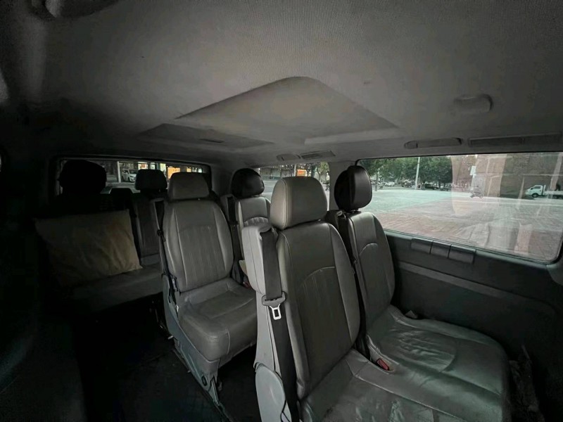 枣庄11年奔驰威霆4