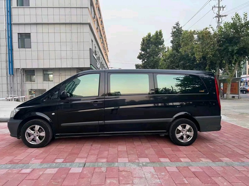 枣庄11年奔驰威霆1