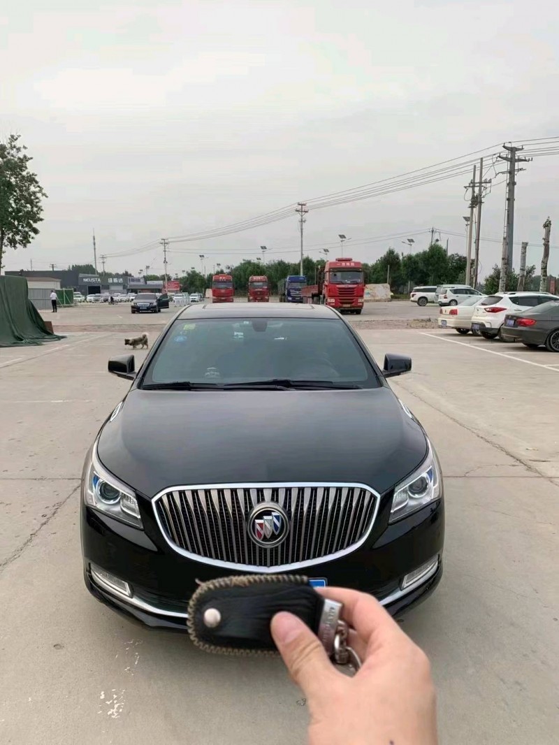 枣庄14年别克君越8